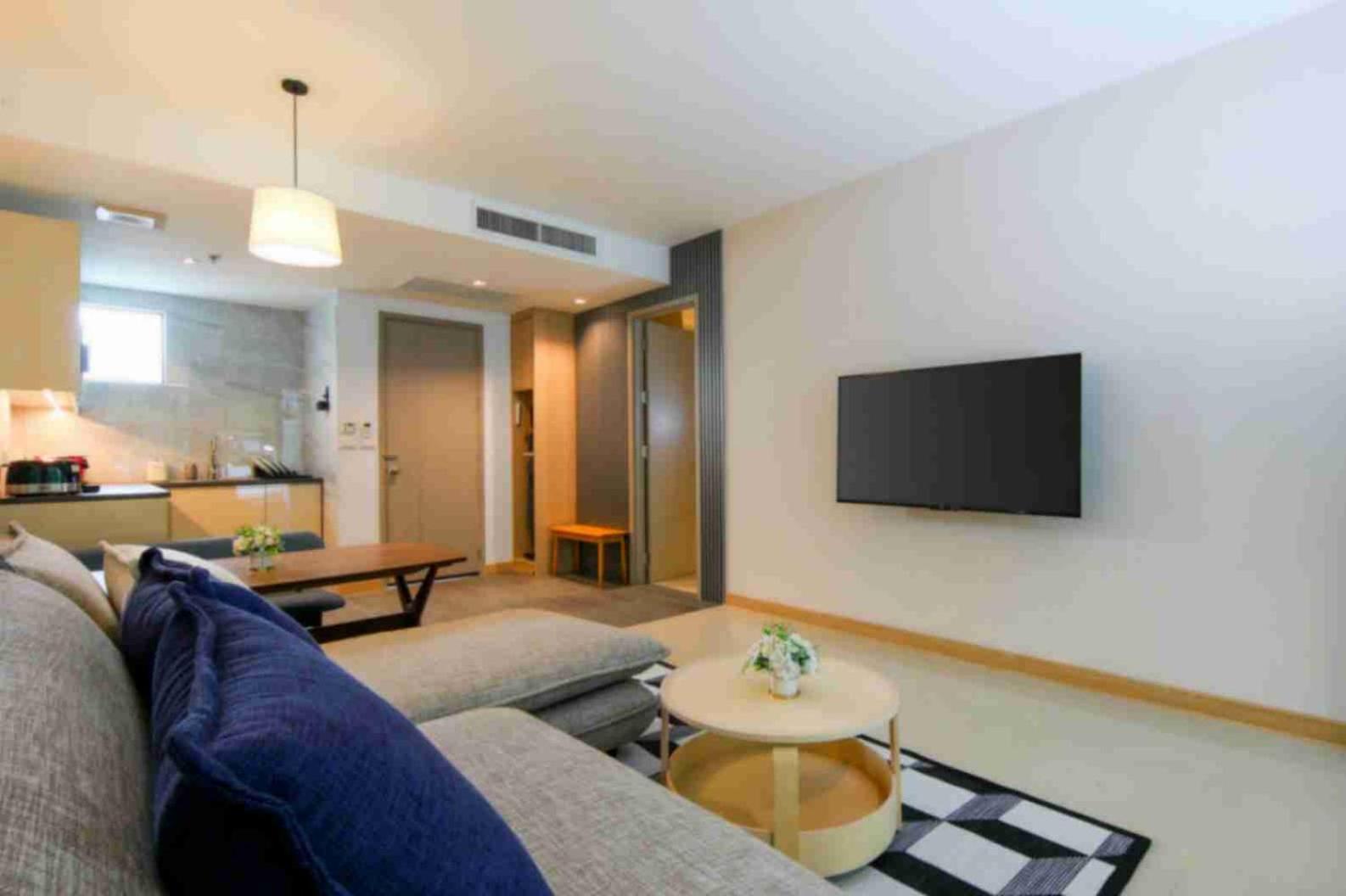 Craft Resort & Villas, Phuket Town Екстер'єр фото A living room in a serviced apartment in Beijing, China