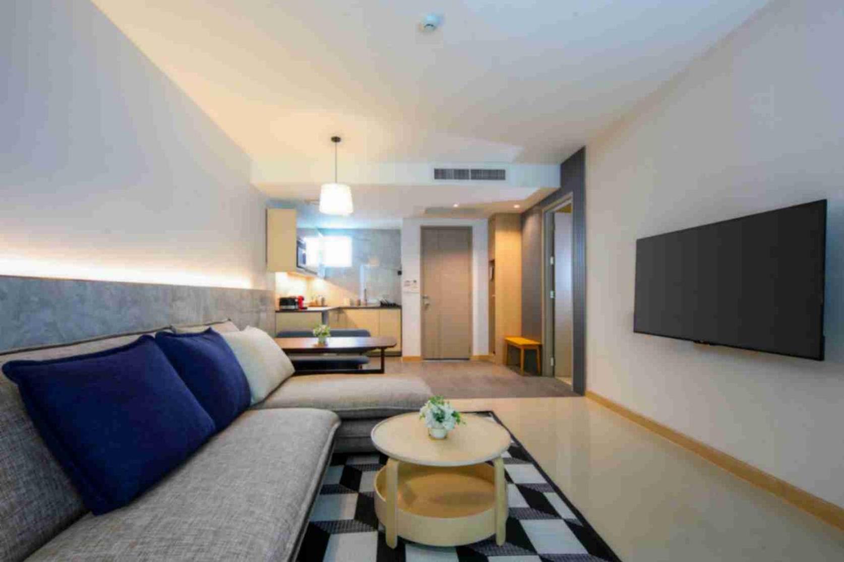 Craft Resort & Villas, Phuket Town Екстер'єр фото A typical one-bedroom apartment